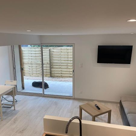 Eyguières Joli Logement Au Pied Des Alpilles מראה חיצוני תמונה