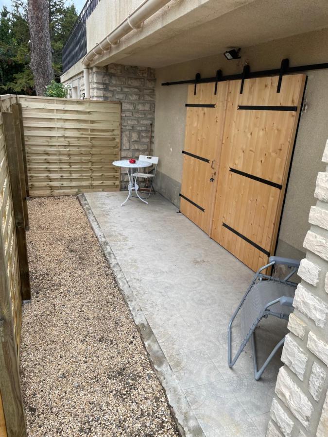 Eyguières Joli Logement Au Pied Des Alpilles מראה חיצוני תמונה